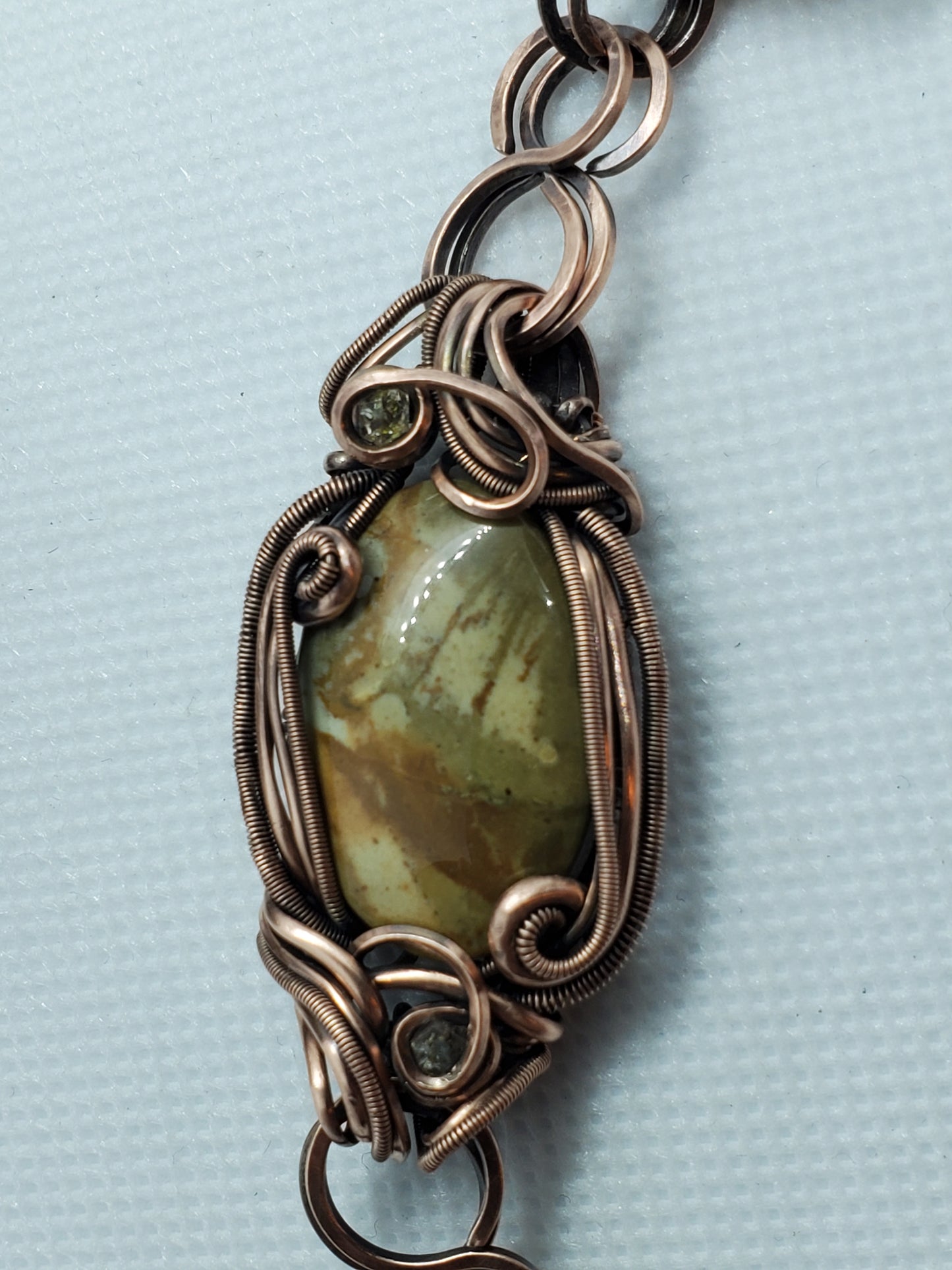 Jasper & petroleum quartz copper blacelet