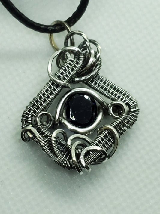 Deep purple tanzanite eye