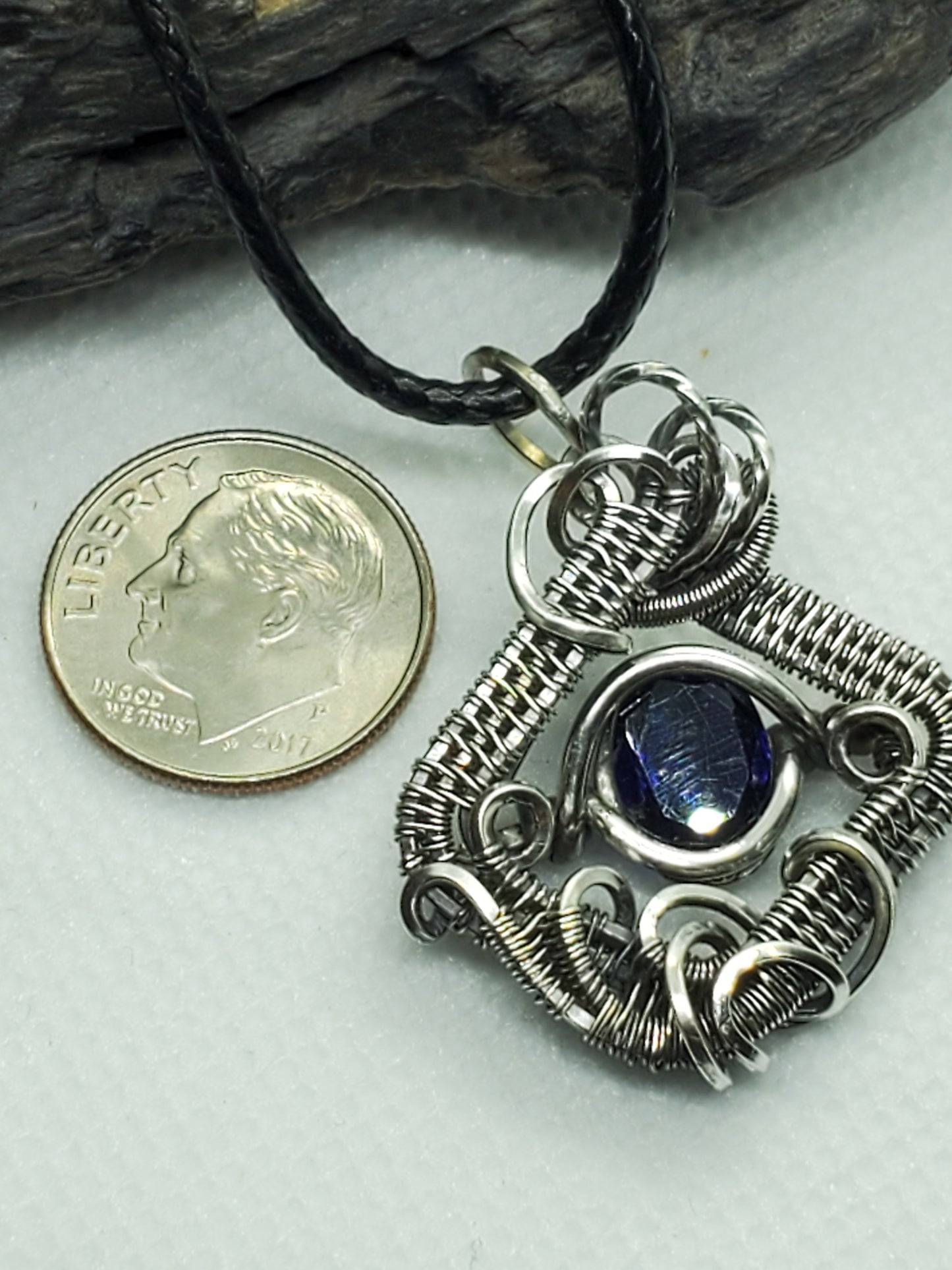 Deep purple tanzanite eye
