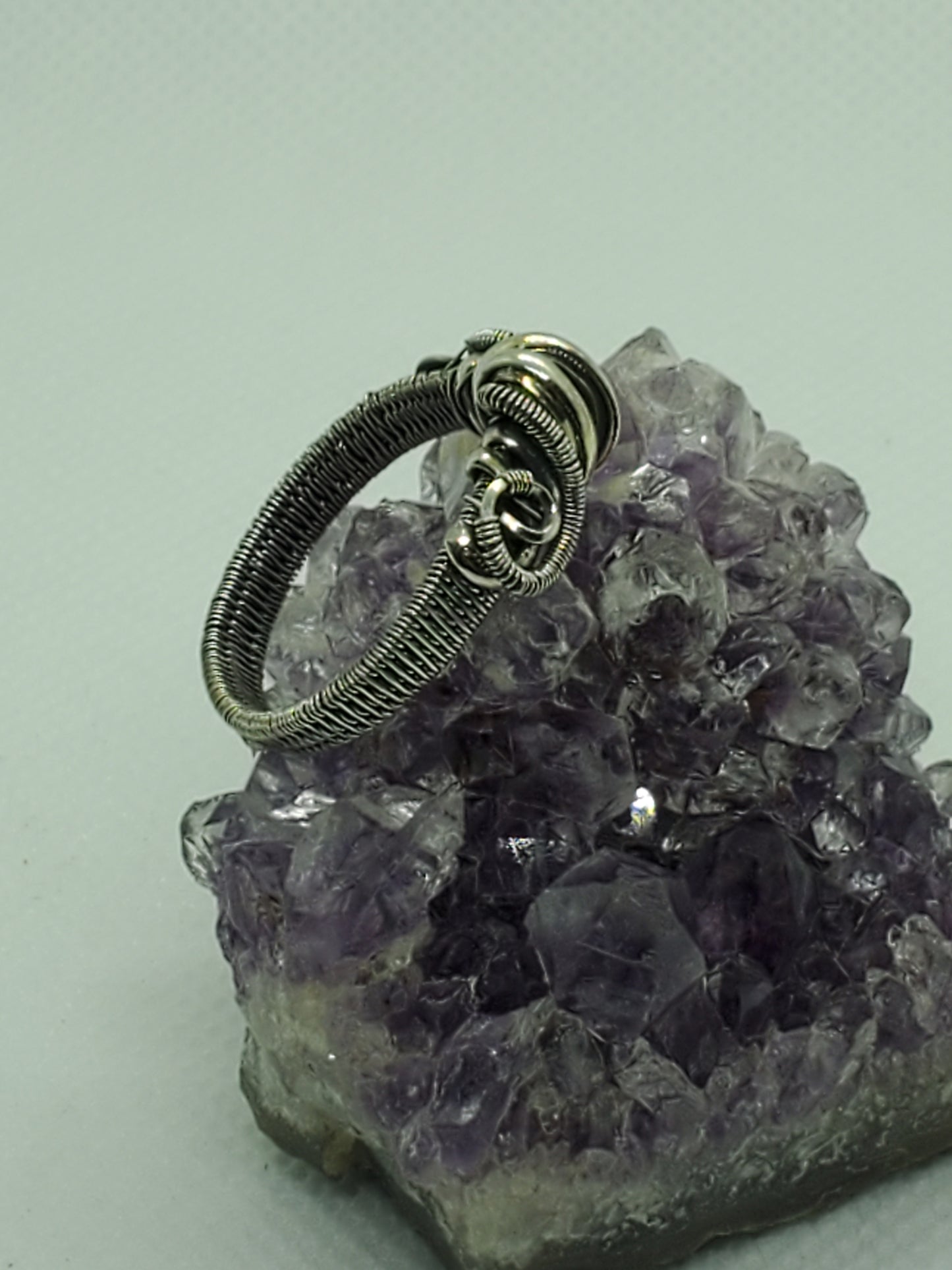 Size 8 1/2 Peridot