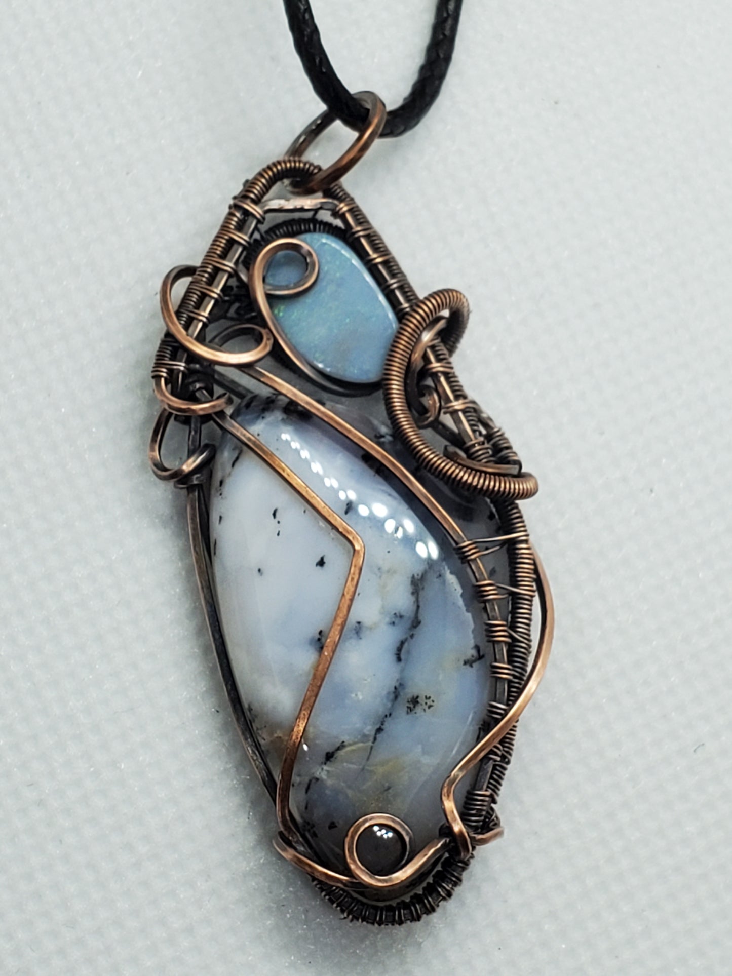 Dendrite opal & opal doublet
