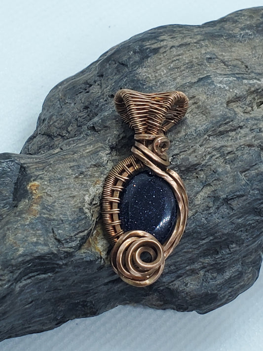 Blue sandstone mini
