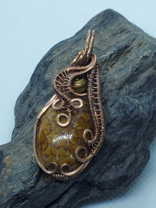 Honeycomb glass cab and tigereye bead