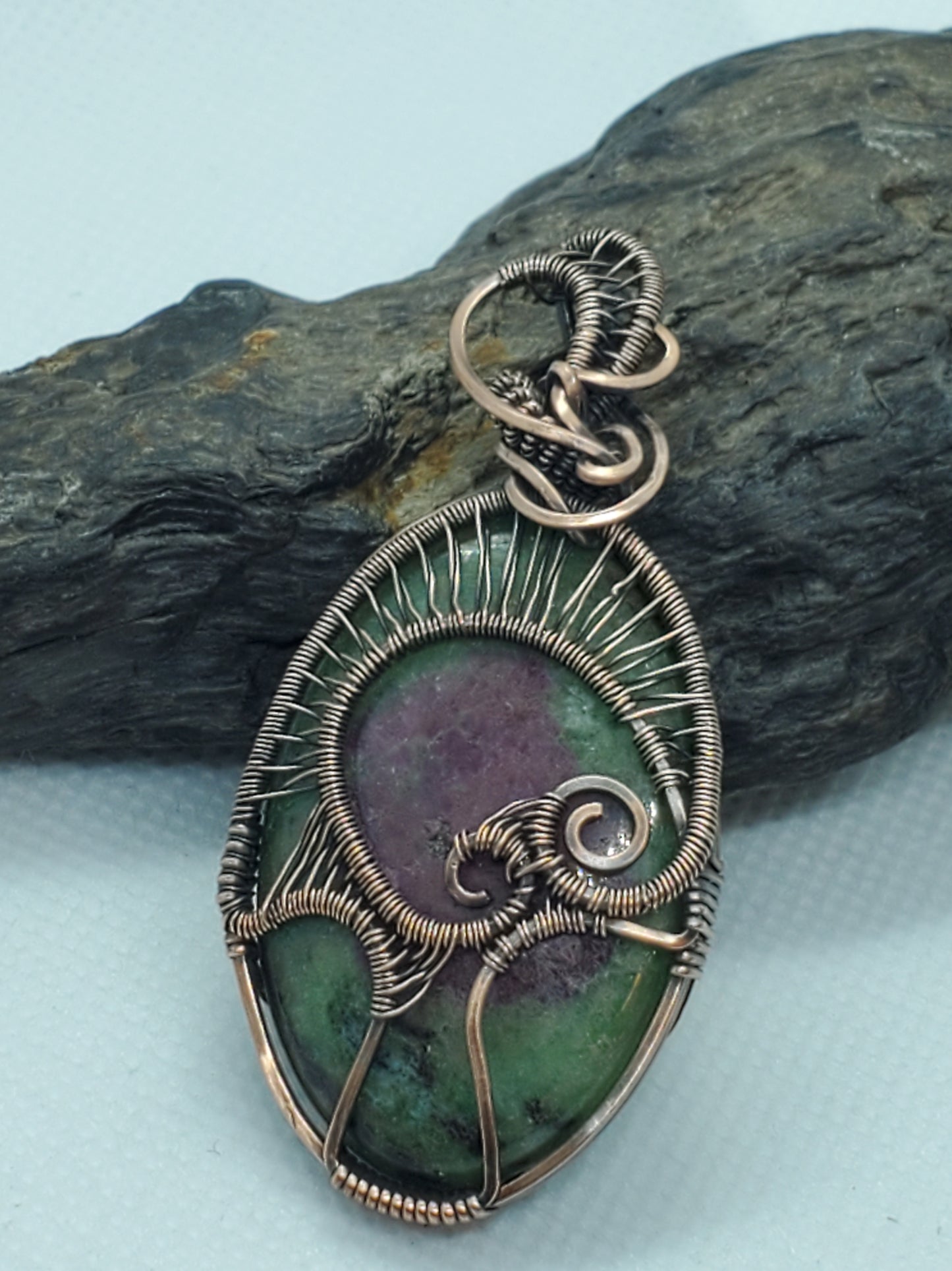 Ruby Zoisite mushroom