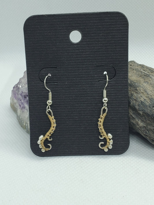 Mini pearls in 14K