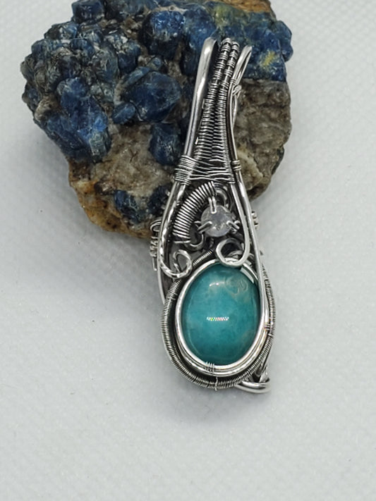 Amazonite & moonstone facet